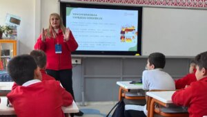 mebden es zamanli tahliye tatbikati 18 milyon ogrenci katildi 5OiAOCdP.jpg